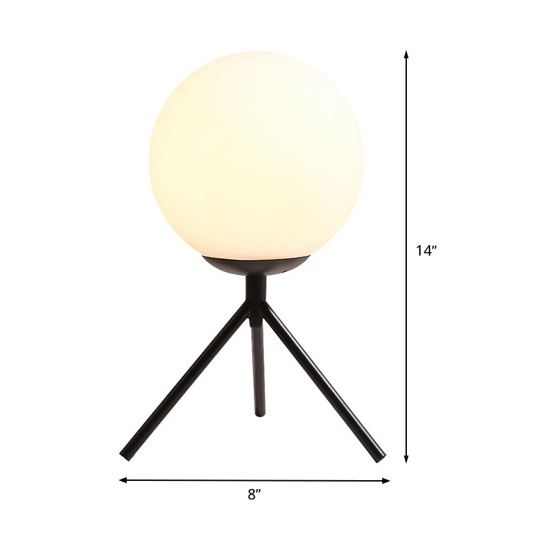 Eigentijdse 1 lamptafel Licht Zwarte bol Kleine desklamp met opaalglasschaduw