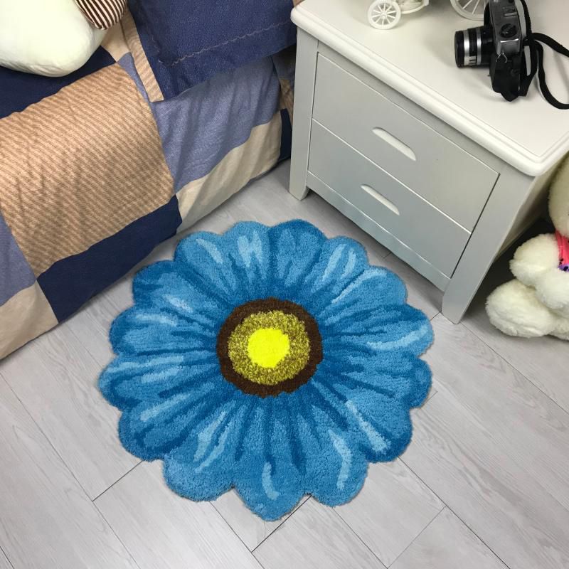 Chic Flower Pattern Rug Polyester Pink Area Rug Stain Resistant Area Carpet for Children's Room