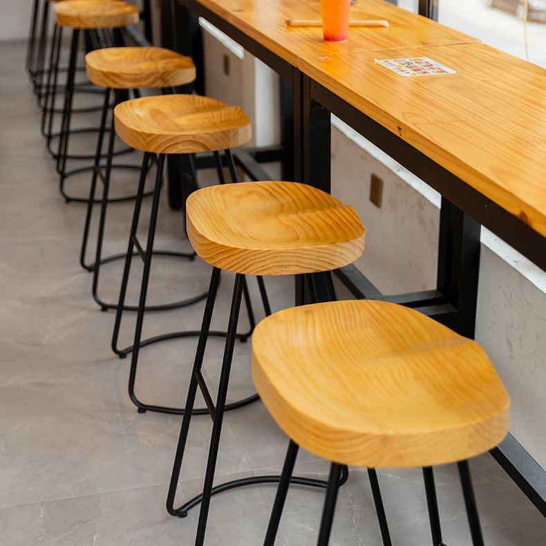 Modern Contoured Seat Pine Solid Wood Bar Stool with Iron Base