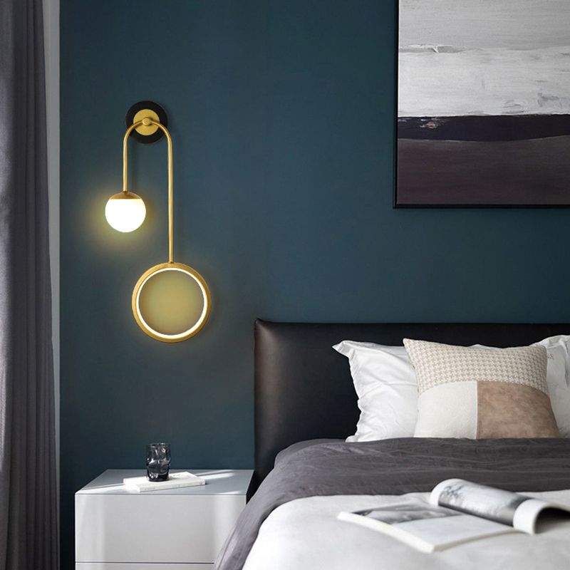 Modern Unique Shape Wall Mount Light Fixture 2 Light Wall Light Sconce in Gold