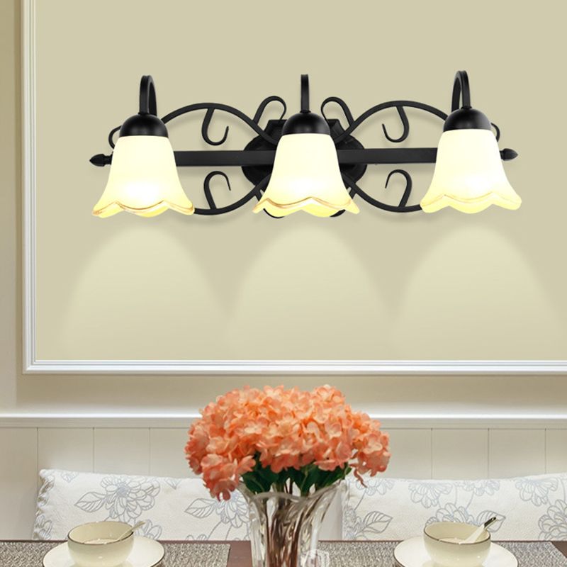 American Creative Vanity Wall Sconce Metal Vanity Sconce in Opal Glass Shade For Salle