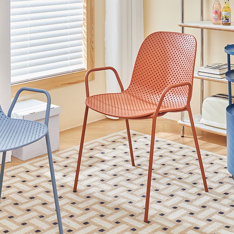 Contemporary Style Arm Chair Plastic Dining Chair with Metal Base