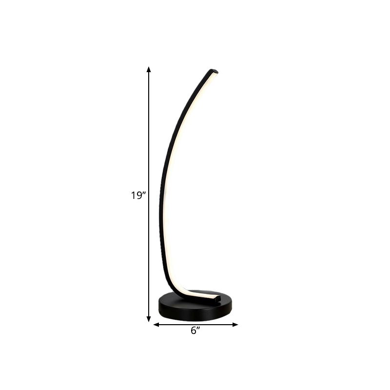 Bend lineaire slaapkamer nachtlamp Metallic LED modernisme tafellicht in zwart/wit voor studieruimte