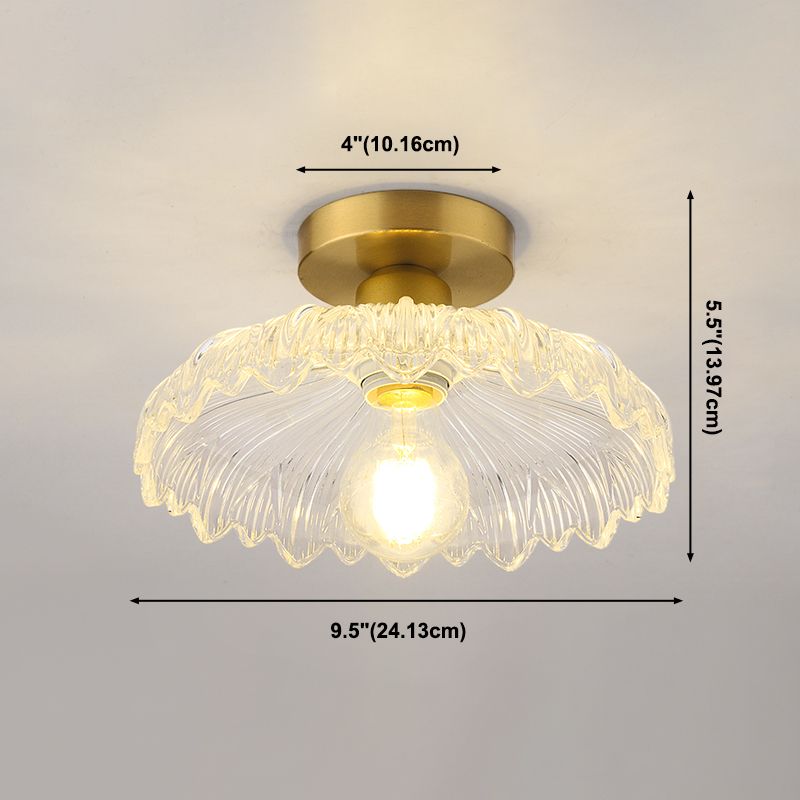 Minimalistische halbbündige Deckenleuchte mit goldenem Blumenmuster und Glasschirm