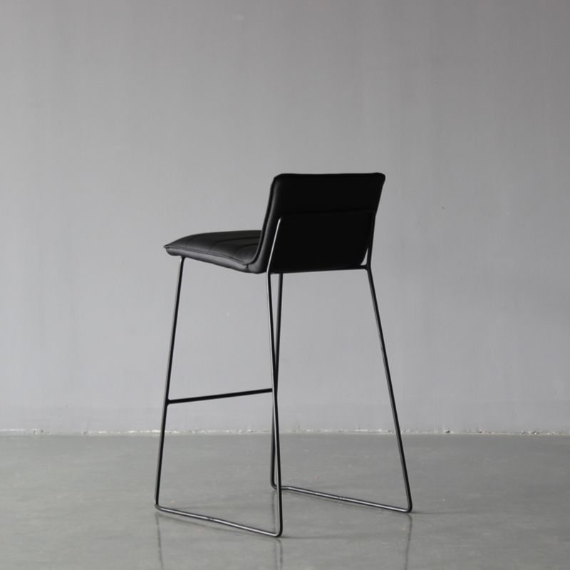 Modern Low Back Restaurant Stool Matte Finish Leather Barstool