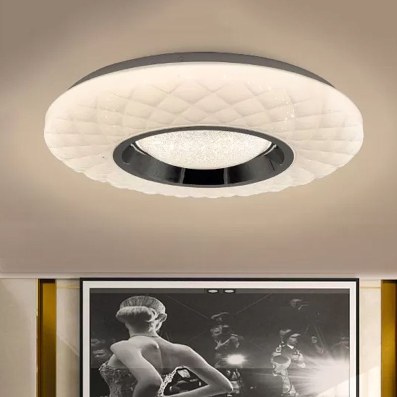 White Ring Flushmount Lamp Contemporary LED Acrylic Flush Mount Ceiling Light in Warm/Natural Light