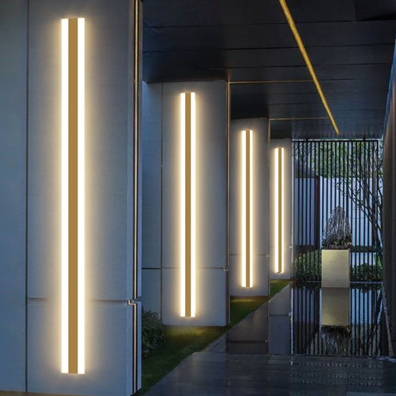 Forma lineal Luz de pared de metal Estilo moderno 1 Luz de montaje de pared de luz en oro