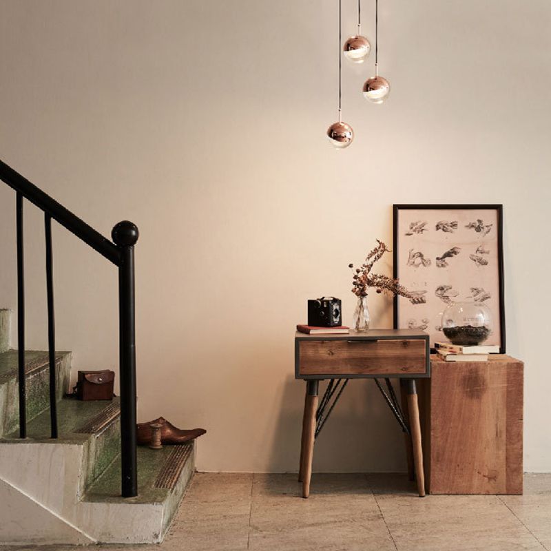 Luz de colgante de sombra de globo de lujo, iluminación colgante acrílica simple en oro para dormitorio