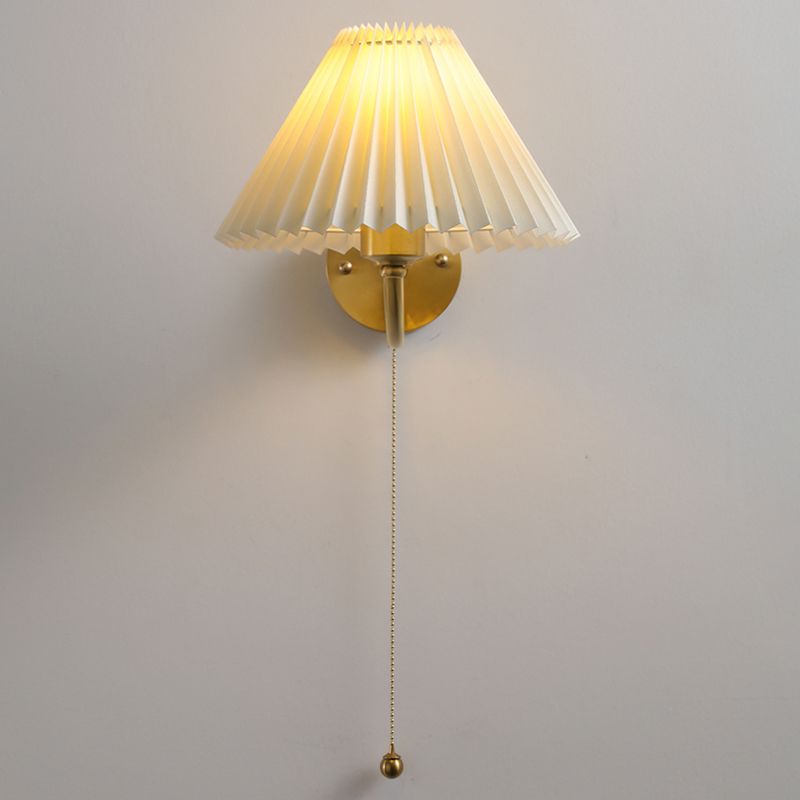 Modernism Wall Sconce Tapered Wall Light Fixture with Fabric for Bedroom