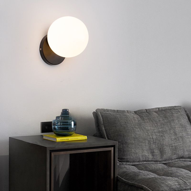 Lámpara de luz de balón de vidrio de estilo minimalismo lámpara de pared de una cabeza para dormitorio