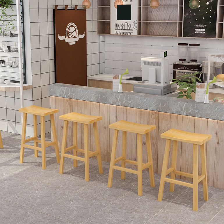 Coffee Shop Simple Wood Barstool Indoor Wood 4 Legs Bar Stool with Pedal