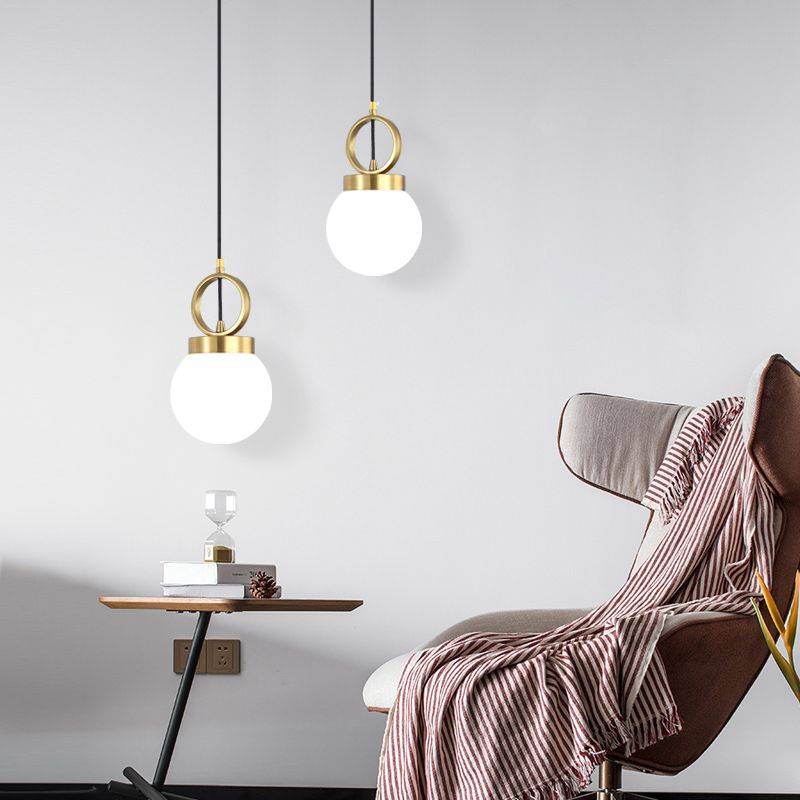 Ball Pendulum Licht eenvoudig opaalglas enkele eetkamer hanger lamp met gouden ringtop