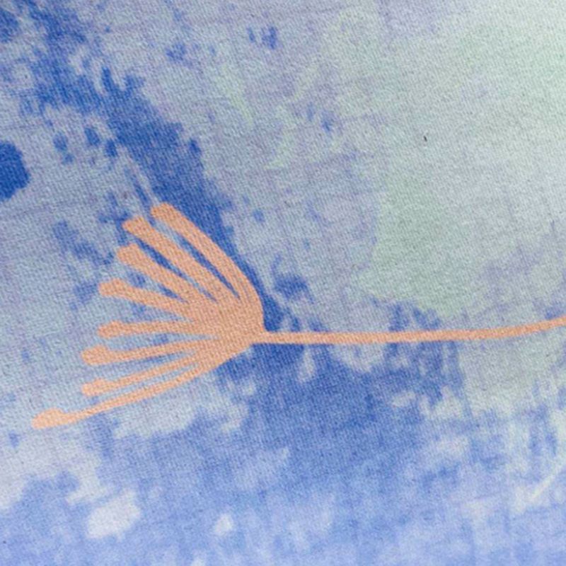 Blue Graphic Carpet Polyester Nordic Carpet Non-Slip Backing Carpet for Home Decoration