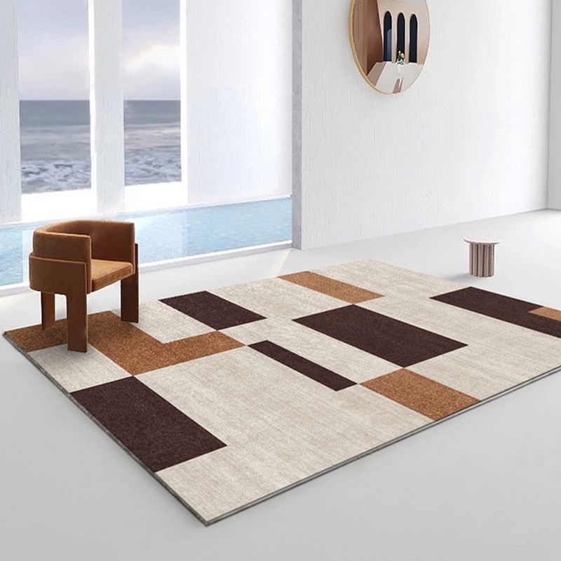 Modern Dark Brown Rug Polyester Contrast Color Rug Washable Rug for Drawing Room