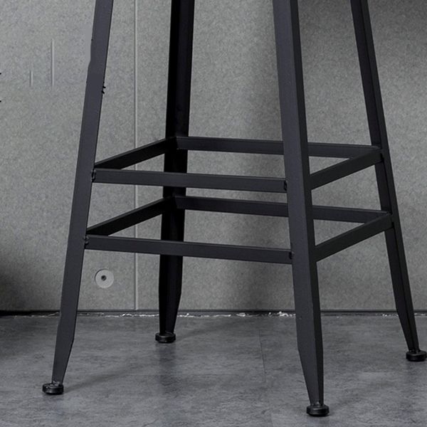 Industrial Style Wood Top Barstool Indoor Black 4 Legs Bar Stool for Coffee Shop