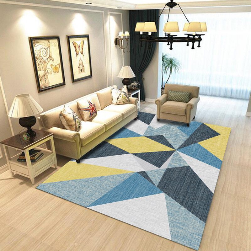 Simplicity Geometric Print Rug Multicolor Polypropylene Indoor Rug Stain Resistant Pet Friendly Anti-Slip Carpet for Home