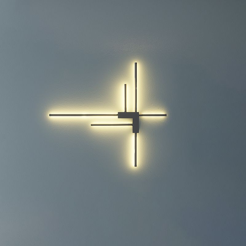 Prononi di parete lineari fluttuano lampada da parete moderna metallo 6 lampada con applique luminosa