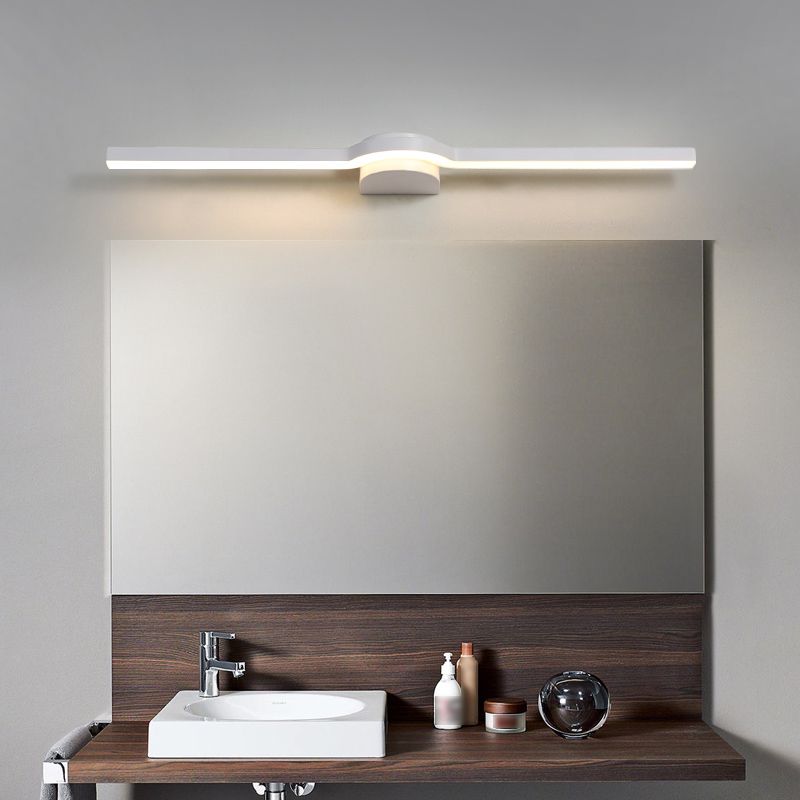 Luce da parete di forma lineare in metallo moderno a 1 lucciola lampada montata