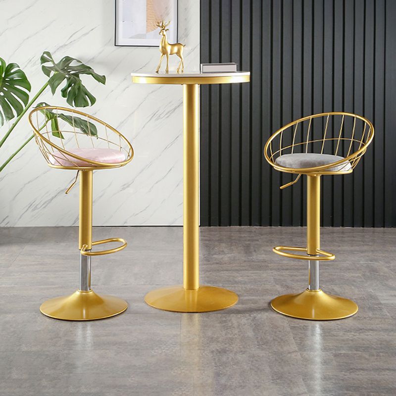 Taburete de bar ajustable Glam, taburete de bar con respaldo y reposapiés y giratorio
