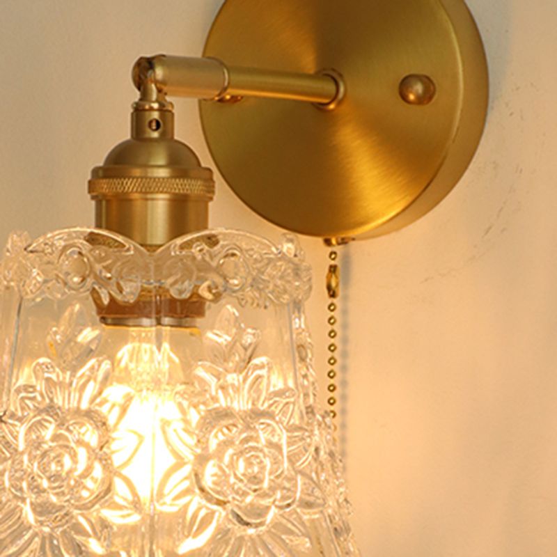 Flower Shape Wall Mount Lamp Modern Style Glass 1 Light Sconce Lamp in Clear