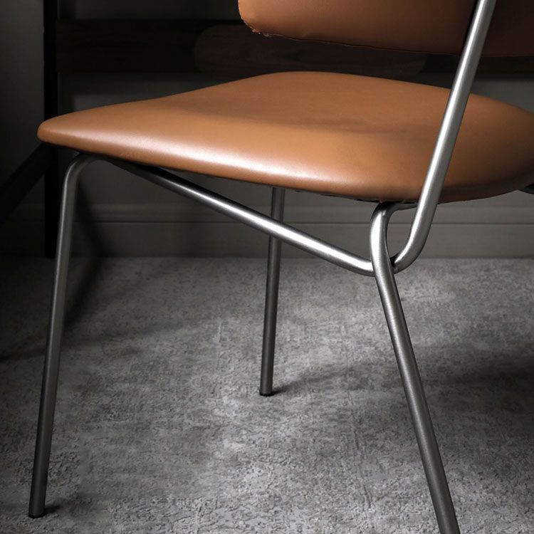 Eigentijdse stijl eetkamerstoelen eetarmloze open achterstoelen met metalen benen