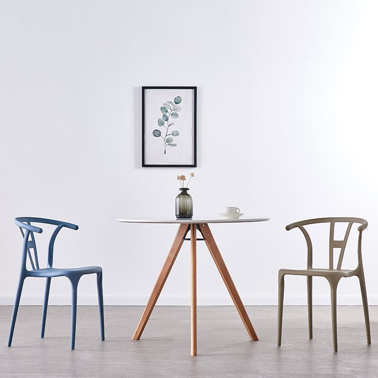 Sillas de comedor escandinavas de plástico sin brazos, silla auxiliar de comedor apilable (juego de 4)