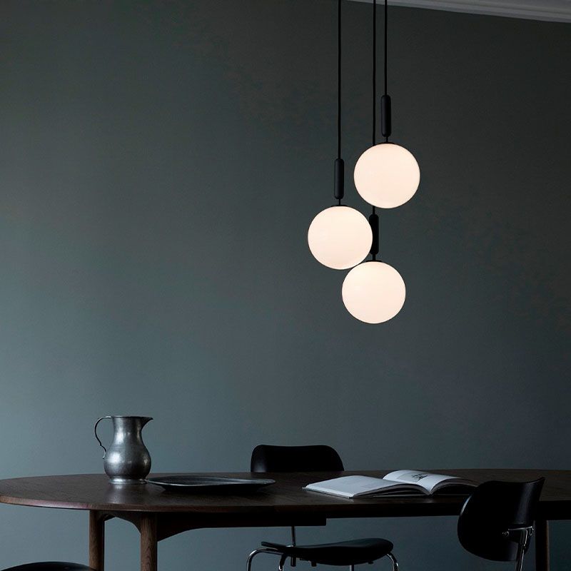 Moderne minimalistische Anhängerleuchte -Deckenbeleuchtung mit kreativer Glasform