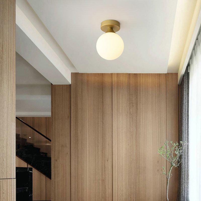 Plafonnier sphérique de style contemporain, luminaire monté au plafond pour allée en verre