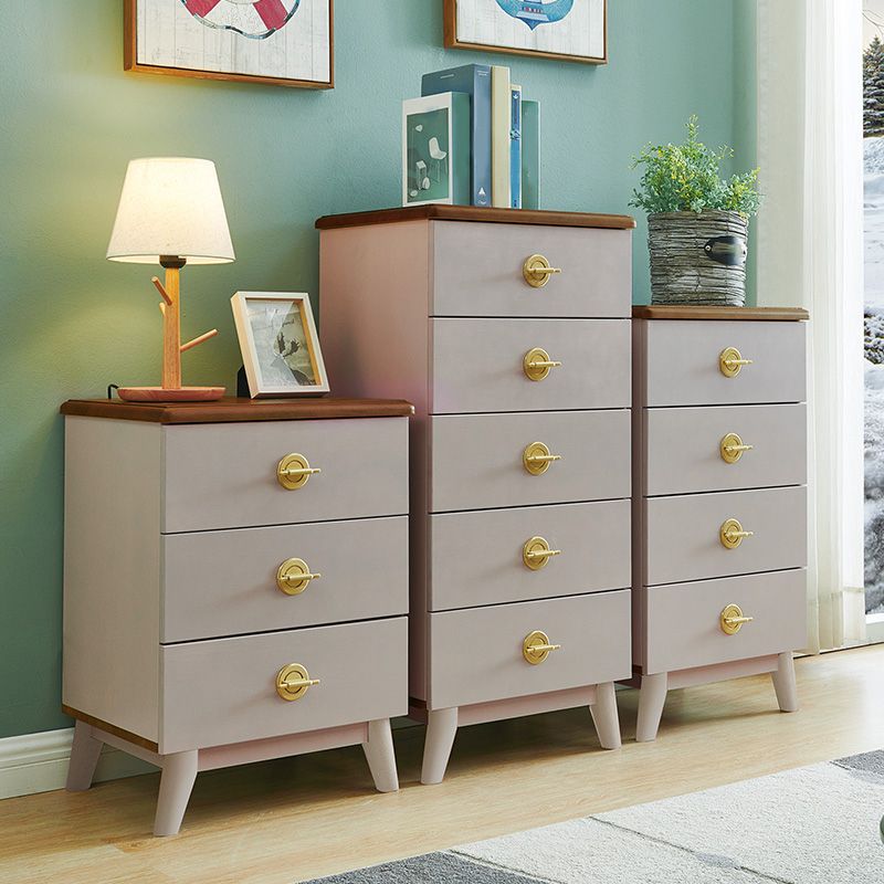 Contemporary Vertical Chest Bedroom Storage Chest in White with Drawers