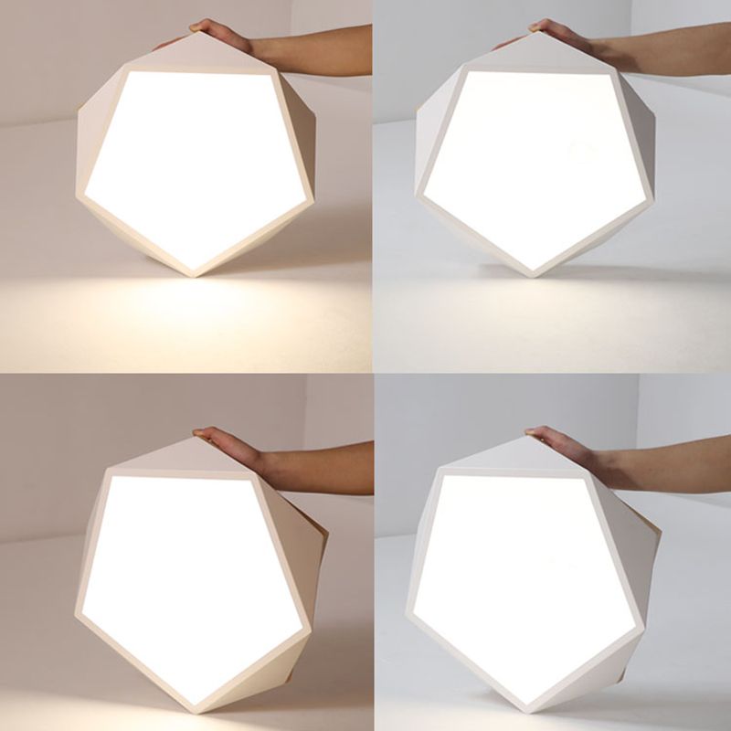 Plafonnier en forme de géométrie de style moderne, éclairage de plafond en métal à 1 lumière pour chambre à coucher