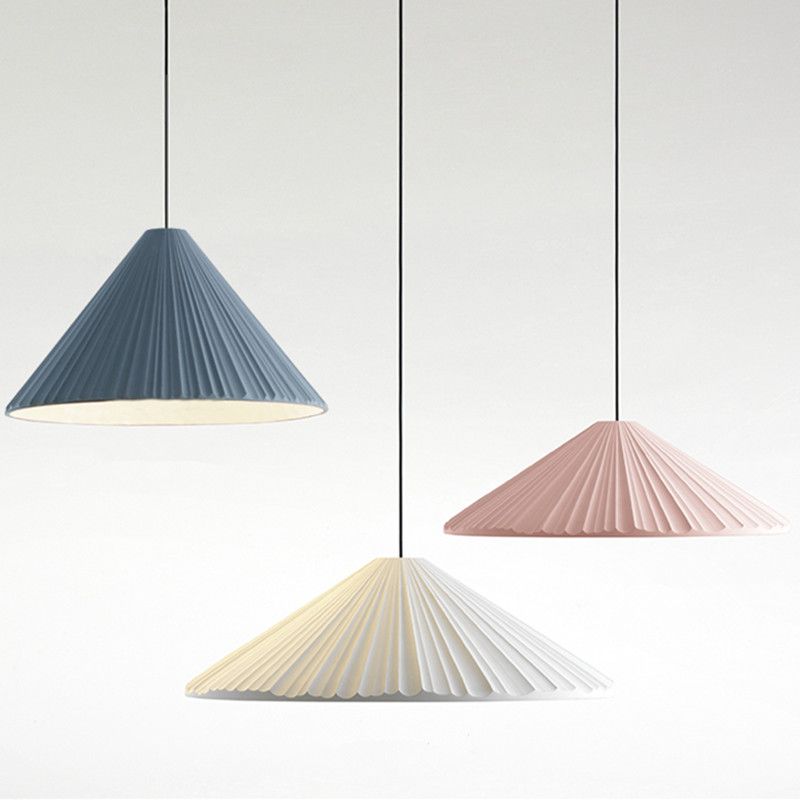Macaron artistique moderne pendant lampe à la lampe effilée pour les espaces intérieurs