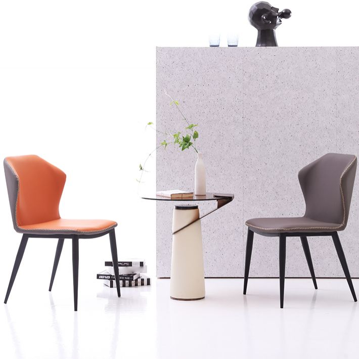 Silla lateral moderna de cuero sintético para restaurante, silla de comedor con respaldo lateral mate y acabado mate