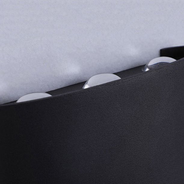 Nordic Style Iron Wall Light Modern Waterproof LED Wall Lamp for Corridor