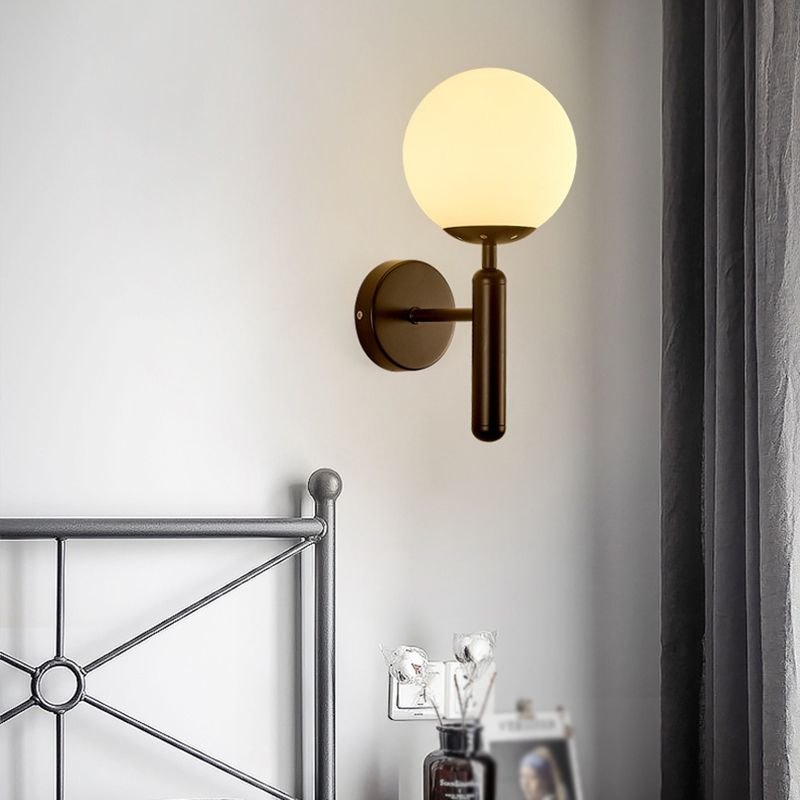 Lampe murale sphérique de style moderne 1 éclairage mural clair