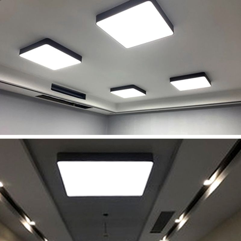 Schwarze, quadratische Deckenleuchte, schlichte LED-Deckenleuchte aus Aluminium