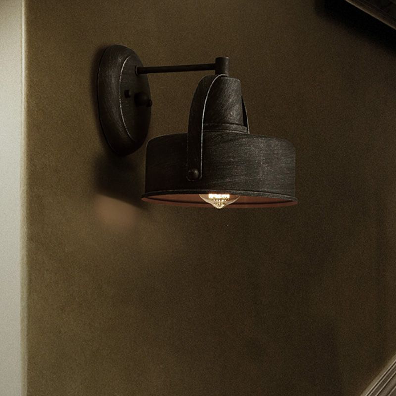 Metal antiguo Black Black Spline Drum/trompeta Tombra de lámpara de pared rústica de 1 luz de 1 luces