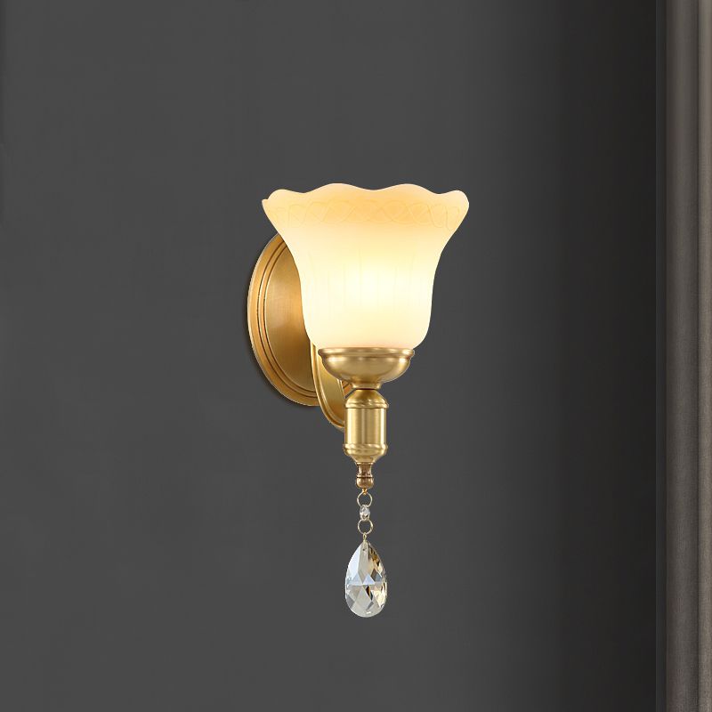 Modernism Glass Wall Mounted Sconce 1/2-Light Wall Light for Foyer