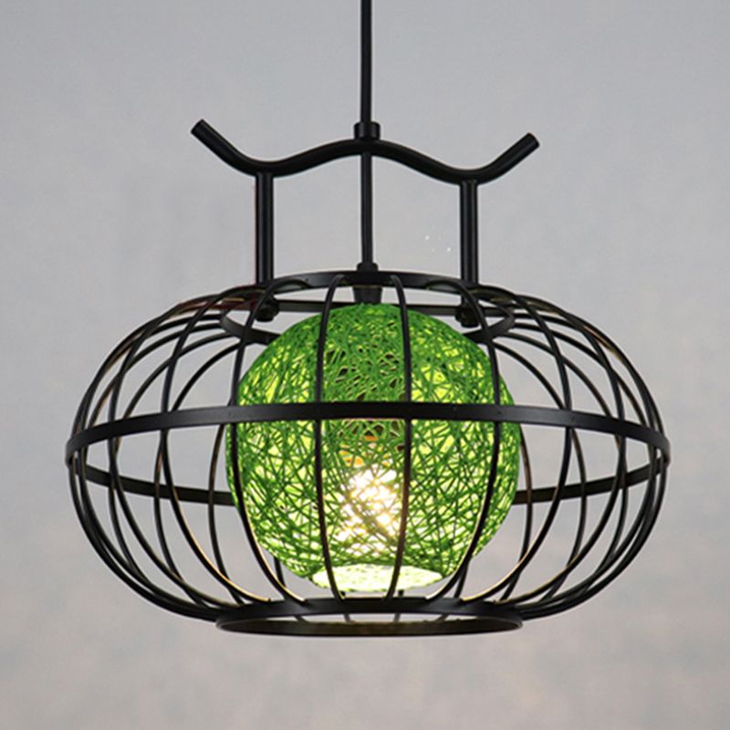 Cage de citrouille en métal suspendue suspendue avec une nuance de boule de rotin intérieure style asiatique 1 lampe de suspension légère en rouge / jaune