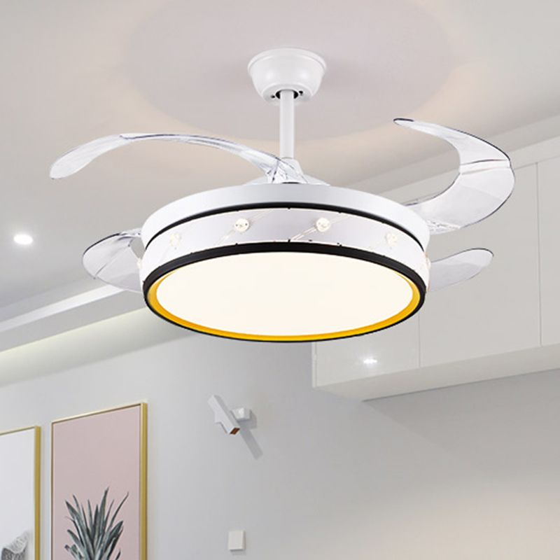 4 lames Laser Laser Round Metal Fan Light Simple Salle Room de 19 "LED LED LED ÉCLAINEMENT MONTRE FUX EN BLANC