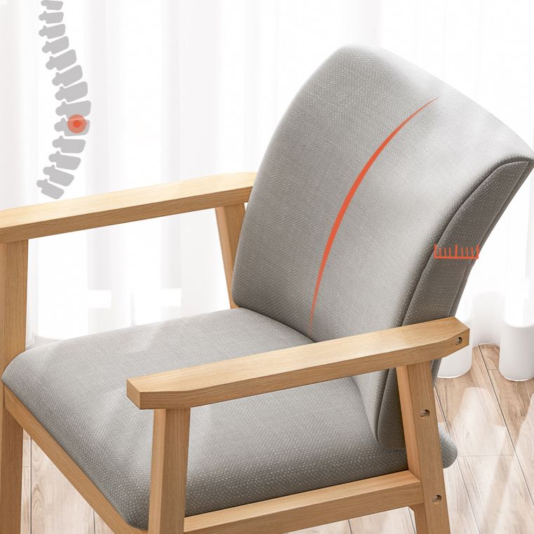 Chaise de salle à manger en bois avec fauteuil à dossier massif en bois d'hévéa scandinave avec pieds naturels