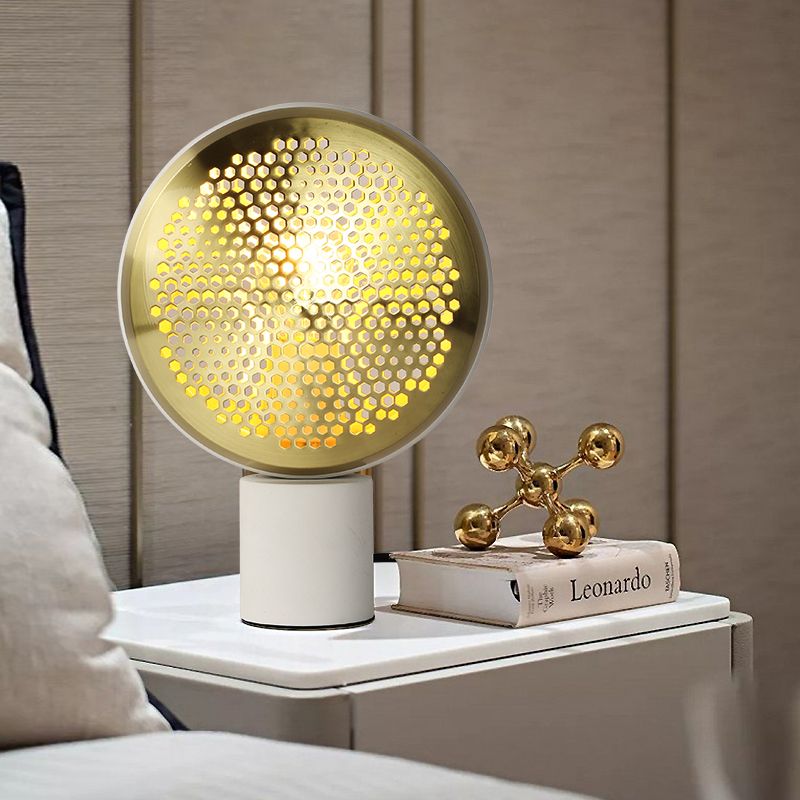 Mesa de tambor de metal Mesa de forma de luz contemporánea 1 lámpara de escritorio de luz en oro/oro rosa con enchufe en cable