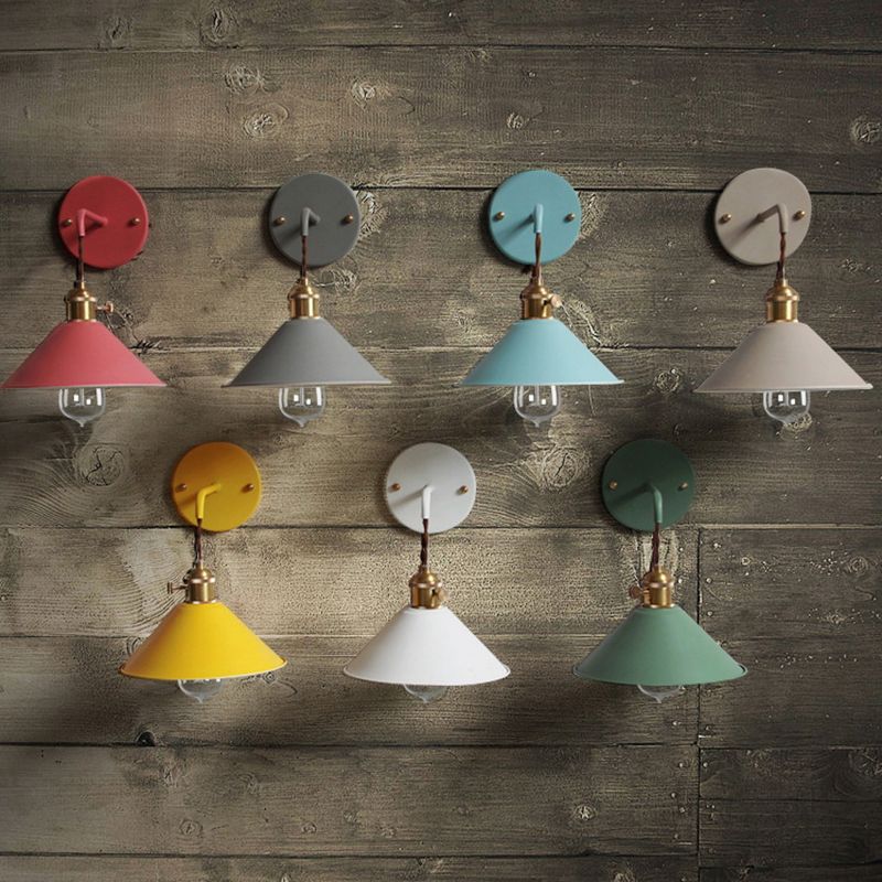 1 Light Metal Wall Mounted Light Fixture Modern Cone Wall Sconce Lighting for Dining Room