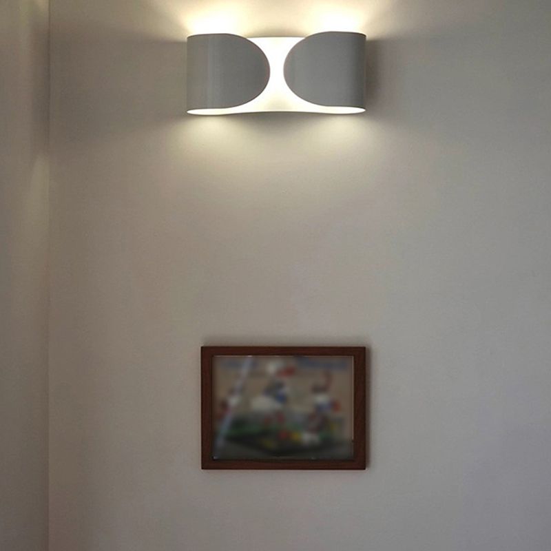 Single Polished Contemporary Wall Mounted Sconce Metal LED Wall Light