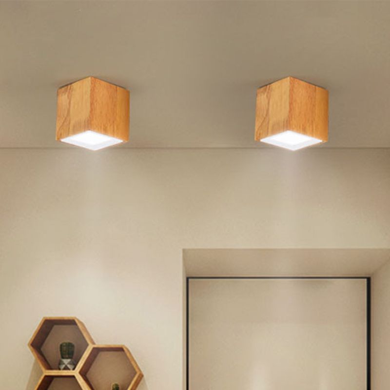 Round/Square Mini Corridor Ceiling Lamp Wooden 4"/6"/8" H LED Nordic Flush Mount Lighting in Beige