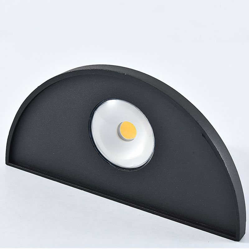Modern Style Triangle Wall Sconce Metal 1 Light Sconces for Outdoor
