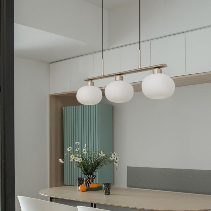 Loues de lustre de l'île moderne