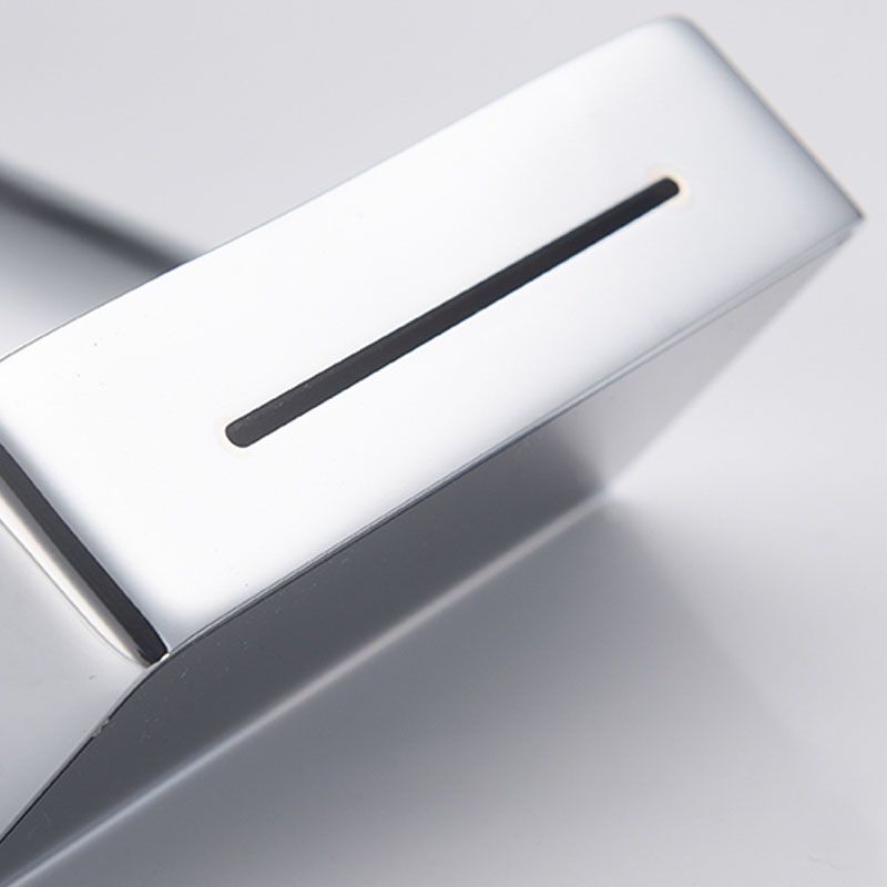 Modern Bathtub Faucet Wall-mounted Brass Rotary Handle Faucet