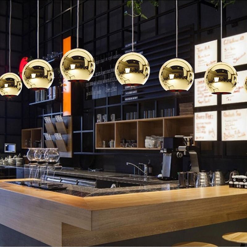 Elektroplattierte Spiegelglas Kugel Anhänger Lampe 1-Licht postmoderner Kleidungsgeschäft Dekoratives hängendes Licht