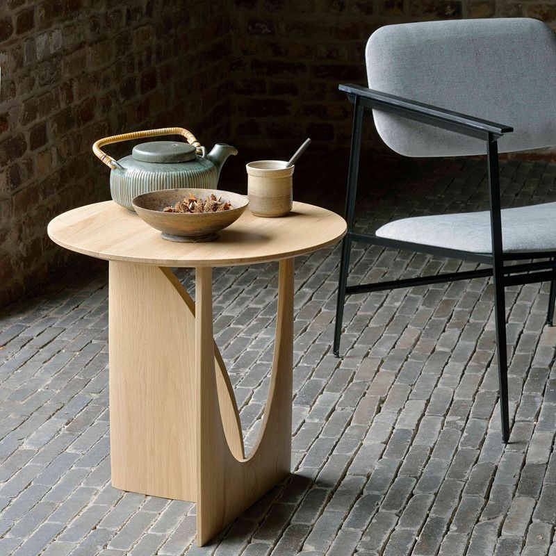 Scandinavian End Table Solid Wood Abstract Round Living Room Side Table