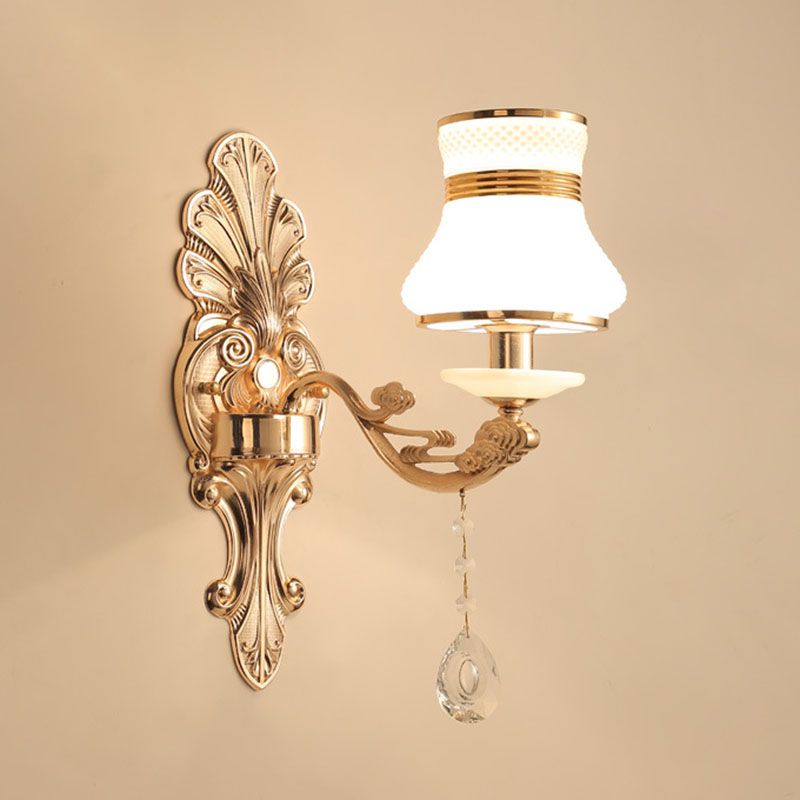 Lámpara de montaje de pared del brazo del brazo del oro del oro Simple Light Metallic Wall Light con acento de cristal